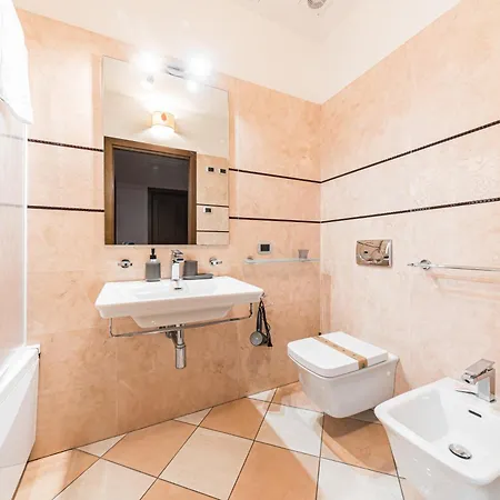 Apartment Immobo Panorama - Piazza Maggiore View