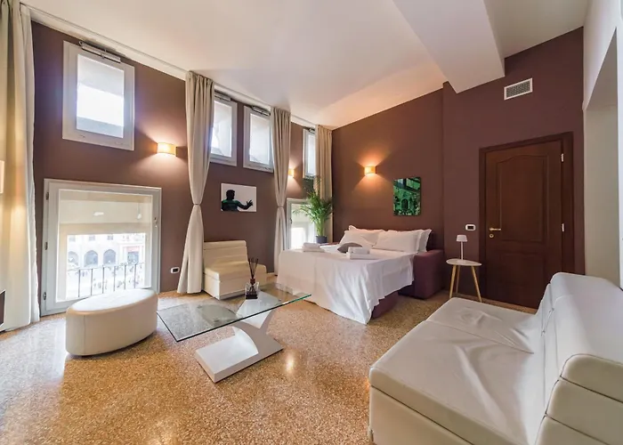 Appartamento Immobo Panorama - Piazza Maggiore View *